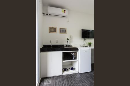 Cozinha de kitnet/studio à venda com 1 quarto, 27m² em Vila Olímpia, São Paulo