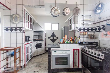 Apartamento à venda com 190m², 2 quartos e 1 vagaCozinha