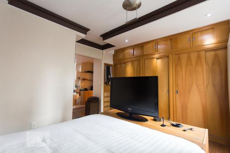 Apartamento à venda com 190m², 2 quartos e 1 vagaQuarto II