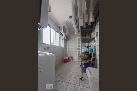 Apartamento à venda com 190m², 2 quartos e 1 vagaArea de serviço