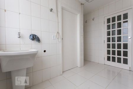 Apartamento à venda com 130m², 2 quartos e 1 vagaArea de serviço
