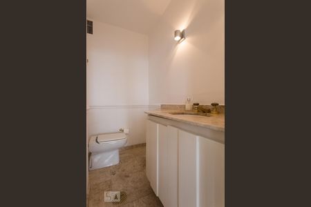 Apartamento à venda com 130m², 2 quartos e 1 vagaLavabo