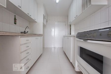 Apartamento à venda com 130m², 2 quartos e 1 vagaCozinha
