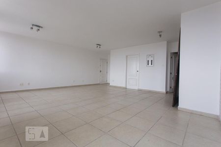 Apartamento à venda com 130m², 2 quartos e 1 vagaSala