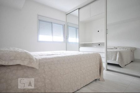 suíte  de apartamento para alugar com 2 quartos, 120m² em Jardim Leonor, São Paulo
