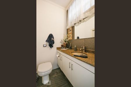 Banheiro  de casa à venda com 4 quartos, 340m² em Ipiranga, São Paulo