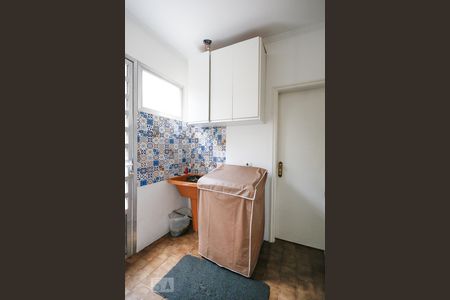 Área de serviço  de casa à venda com 4 quartos, 340m² em Ipiranga, São Paulo