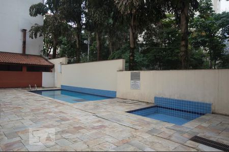 Apartamento para alugar com 56m², 2 quartos e 1 vaga Apartamento para alugar com 56m², 2 quartos e 1 vagaPiscina