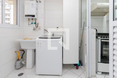 Apartamento à venda com 99m², 3 quartos e 2 vagas Apartamento à venda com 99m², 3 quartos e 2 vagasÁrea de Serviço