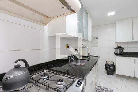 Apartamento à venda com 99m², 3 quartos e 2 vagas Apartamento à venda com 99m², 3 quartos e 2 vagasCozinha