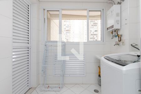 Apartamento à venda com 99m², 3 quartos e 2 vagas Apartamento à venda com 99m², 3 quartos e 2 vagasÁrea de Serviço