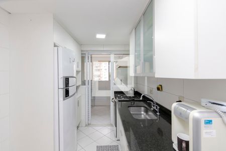 Apartamento à venda com 99m², 3 quartos e 2 vagas Apartamento à venda com 99m², 3 quartos e 2 vagasCozinha