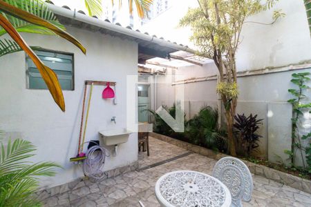 Apartamento para alugar com 45m², 1 quarto e 1 vaga Apartamento para alugar com 45m², 1 quarto e 1 vagaQuintal e área de serviço