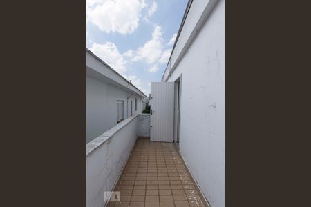 Casa à venda com 280m², 4 quartos e 2 vagasSacada Quarto 1 Andar superior