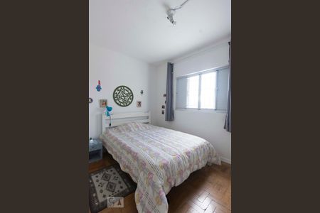 Casa à venda com 280m², 4 quartos e 2 vagasQuarto 2 Andar superior