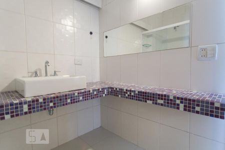 Apartamento para alugar com 190m², 3 quartos e sem vaga Apartamento para alugar com 190m², 3 quartos e sem vagaBanheiro