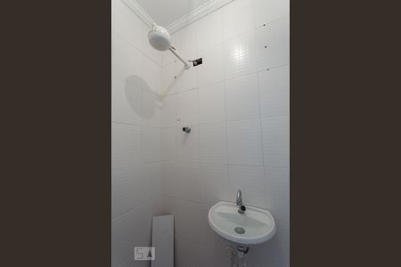 Apartamento para alugar com 190m², 3 quartos e sem vaga Apartamento para alugar com 190m², 3 quartos e sem vagaBanheiro de serviço