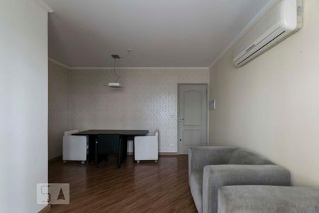 Sala de apartamento para alugar com 3 quartos, 69m² em Vila Vera, São Paulo