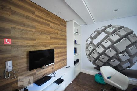 Apartamento para alugar com 85m², 1 quarto e 1 vagasala de informática