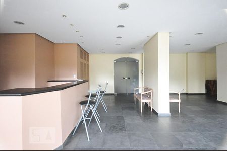 Apartamento para alugar com 72m², 2 quartos e 2 vagassalão de festa