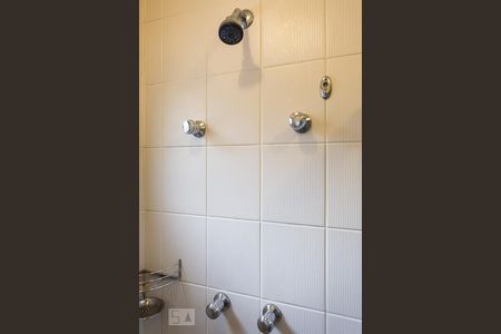 Apartamento à venda com 45m², 1 quarto e 2 vagas Apartamento à venda com 45m², 1 quarto e 2 vagasBanheiro