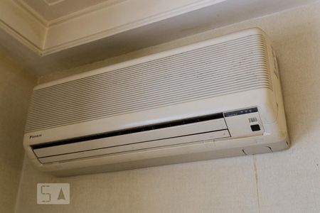 Apartamento à venda com 45m², 1 quarto e 2 vagas Apartamento à venda com 45m², 1 quarto e 2 vagasSala