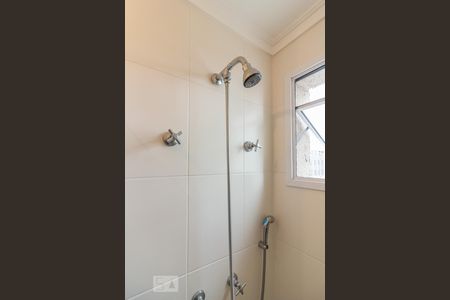 Banheiro de apartamento para alugar com 2 quartos, 57m² em Barra Funda, São Paulo