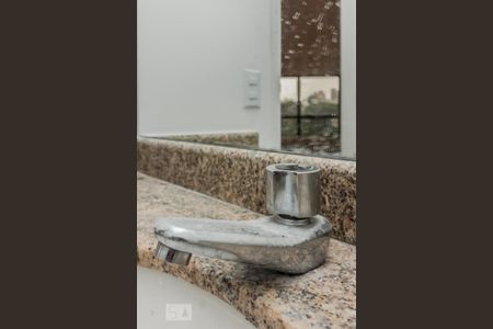 Apartamento à venda com 350m², 4 quartos e 4 vagasBanheiro 1
