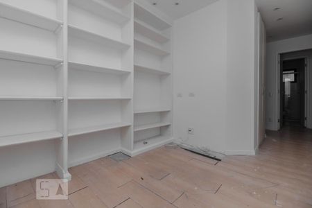 Apartamento à venda com 350m², 4 quartos e 4 vagasQuarto 4