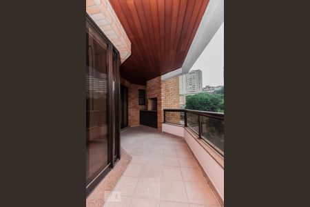 Apartamento à venda com 350m², 4 quartos e 4 vagasVaranda