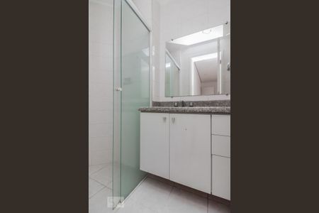 Apartamento à venda com 350m², 4 quartos e 4 vagasSuíte 2