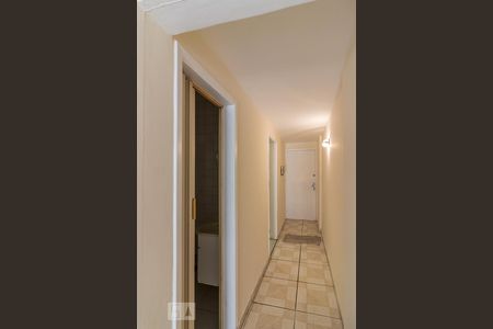 Corredor de kitnet/studio para alugar com 1 quarto, 43m² em Bela Vista, São Paulo