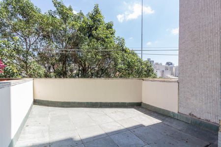 Varanda de kitnet/studio para alugar com 1 quarto, 43m² em Bela Vista, São Paulo