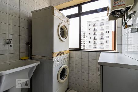 Apartamento à venda com 53m², 2 quartos e 1 vaga Apartamento à venda com 53m², 2 quartos e 1 vagaÁrea de Serviço
