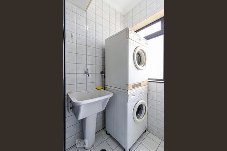 Apartamento à venda com 53m², 2 quartos e 1 vaga Apartamento à venda com 53m², 2 quartos e 1 vagaÁrea de Serviço