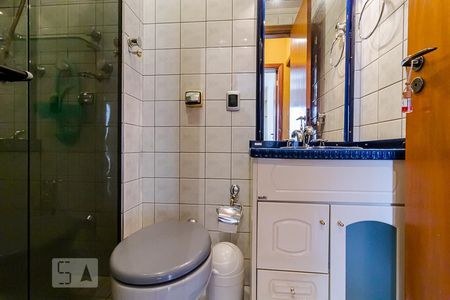 Apartamento à venda com 53m², 2 quartos e 1 vaga Apartamento à venda com 53m², 2 quartos e 1 vagaBanheiro