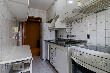 Apartamento à venda com 53m², 2 quartos e 1 vaga Apartamento à venda com 53m², 2 quartos e 1 vagaCozinha