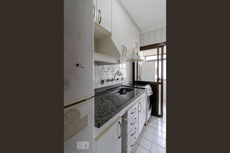 Apartamento à venda com 53m², 2 quartos e 1 vaga Apartamento à venda com 53m², 2 quartos e 1 vagaCozinha