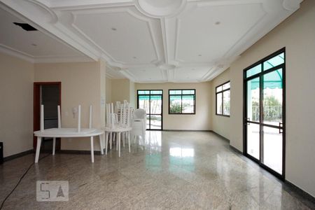 Apartamento à venda com 68m², 2 quartos e 1 vagaSalão de Festas