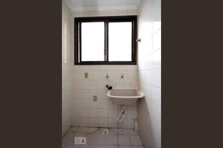 Apartamento à venda com 68m², 2 quartos e 1 vagaÁrea de Serviço