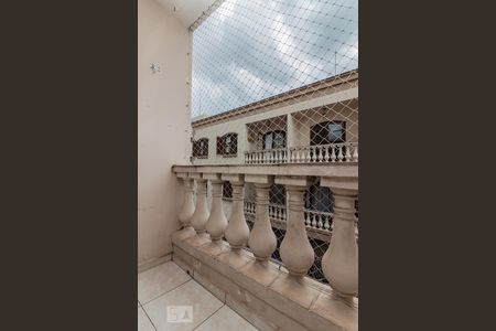 Apartamento à venda com 65m², 3 quartos e 1 vagaVaranda