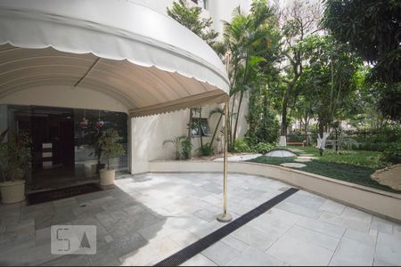 Apartamento para alugar com 45m², 1 quarto e 1 vaga Apartamento para alugar com 45m², 1 quarto e 1 vagaEntrada