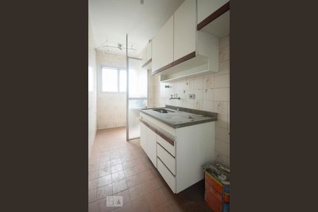 Cozinha de apartamento para alugar com 1 quarto, 45m² em Santo Amaro, São Paulo