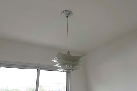 Apartamento para alugar com 40m², 1 quarto e sem vagaSala (Lustre)