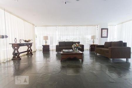 Apartamento à venda com 96m², 3 quartos e 1 vaga Apartamento à venda com 96m², 3 quartos e 1 vagaHall