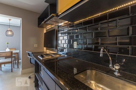 Cozinha de kitnet/studio para alugar com 1 quarto, 34m² em Consolação, São Paulo