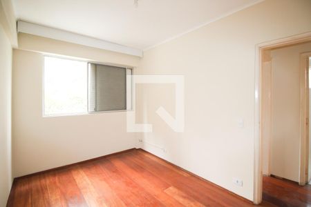 Quarto 1 de apartamento para alugar com 2 quartos, 90m² em Vila Olímpia, São Paulo