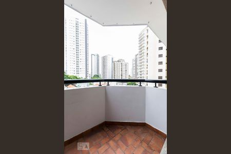 Varanda de apartamento para alugar com 2 quartos, 65m² em Chácara Inglesa, São Paulo