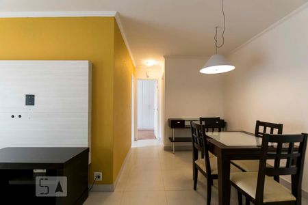 Sala de apartamento para alugar com 2 quartos, 65m² em Chácara Inglesa, São Paulo
