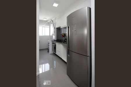 Cozinha de apartamento para alugar com 2 quartos, 45m² em Jardim Ibitirama, São Paulo